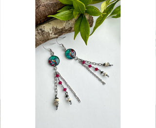 Spirit Lala: Tri-Drop Chain Earrings in Hummingbird