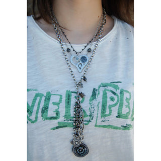 Rustic Chain Drop Grey Flower Art Pendant Necklace