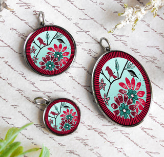 Bird Flower Necklace