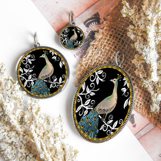 Peacock Black Necklace
