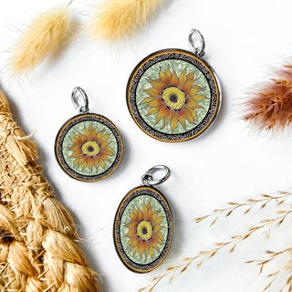 Sunflower Green Necklace