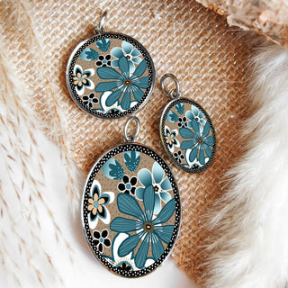 Teal Flower Necklace