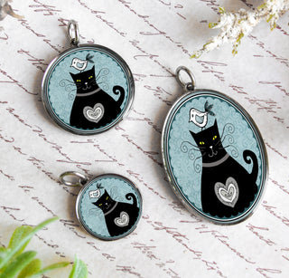 Vintage Cat Blue Necklace