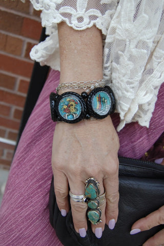 Abstract Object Large Circle Stretch Bracelet